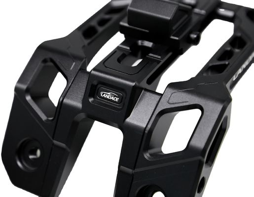 Powder Coating Aluminium Alloy Light Mounting Brackets untuk 4x4 Pillar Light Structure