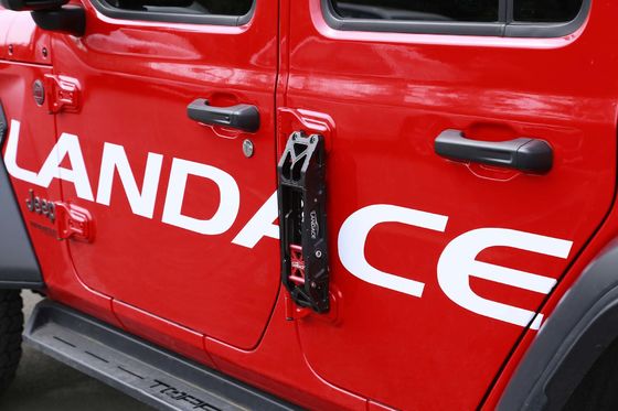 Pemasangan Asli Pedal Kaki Aluminium Lipat untuk Jeep Wrangler JL Disesuaikan