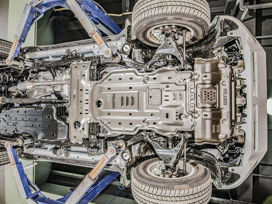 Toyota Prado LC150 Magnalium Bagian Bawah Karoseri Bagian Bawah Piring Perisai Mesin Full Skid Plates