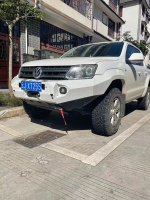 2009-2024 Volkswagen Amarok Winch Bull Bar Front Bumper Bumper Belakang Belakang dengan Pengangkut Ban Jerrycan Pemegang Perlindungan dan Dekorasi