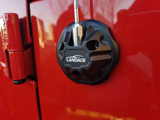 CNC Aluminium Antenna Base untuk 2016-2018 Tahun Jeep Wrangler JK Direktur kustomisasi