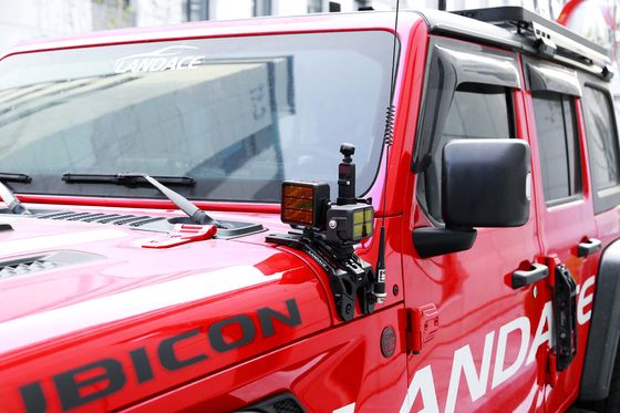OEM Diterima Sebuah Pilar Driving Light Mounting Bracket untuk Jeep JL Hard Anodizing Surface