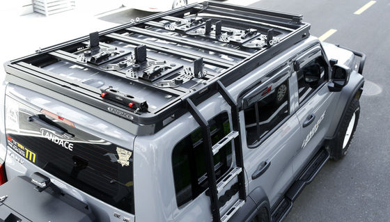 Tangga Mobil Tank 300 400 500 4x4 Aksesoris Offroad Tangga sisi untuk pemasangan yang mudah