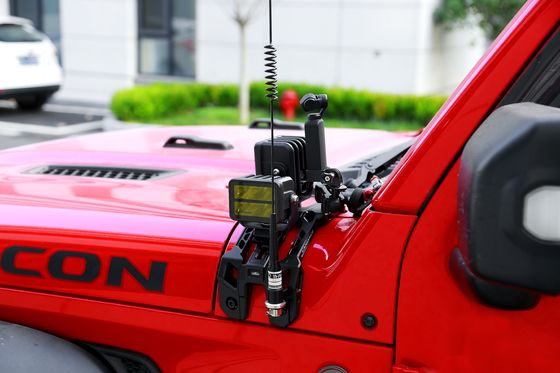 OEM Diterima High- Aluminium Alloy LED Driving Light Bracket Sebuah pilar Mount untuk Jeep JL