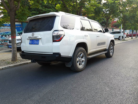 Pemasangan Sederhana Bumper Belakang Universal untuk Toyota Car Auto Body Part