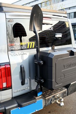 Off-Road Desain Baru Power Coating Wrangler Tailgate Outdoor Storage Box Untuk Tank 300 BJ40 Untuk Wrangler JL JK Tank 300 BJ40