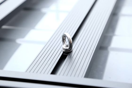 SUS304 Roof Rack T Bolts Black T Track Bolts Untuk Bar Atap