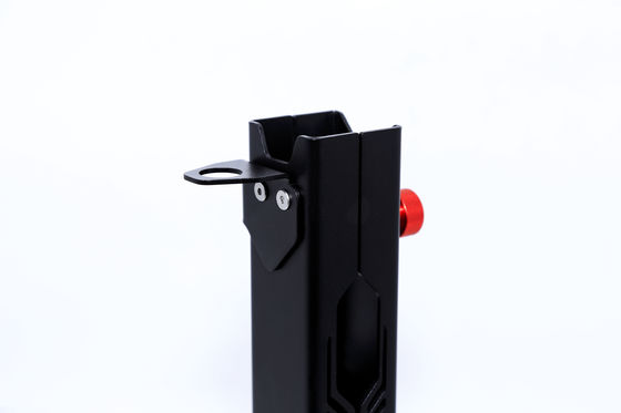 Anodizing Finish 4x4 Aluminium Alloy Hitch Mount Flag Bracket untuk Universal Flagpole