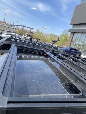 SUS304 Backbone Mounting Universal Car Roof Carrier untuk Toyota LC300 Top Roof Platform