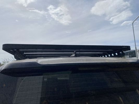 SUS304 Backbone Mounting Universal Car Roof Carrier untuk Toyota LC300 Top Roof Platform