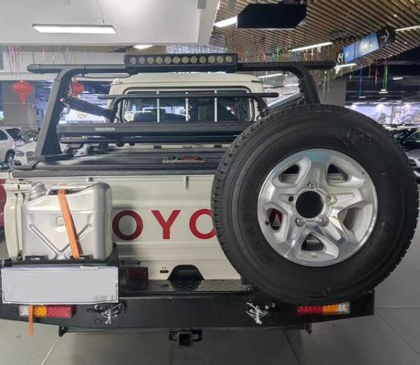 TOYOTA TRUCK LC79 Aksesoris Bumper Belakang Hitam dengan Bahan Baja dan Aksesoris