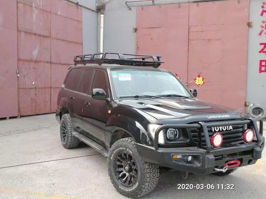 Tingkatkan Penampilan dan Kinerja Toyota LC100 Anda dengan Bumper Depan 4x4 Bull Bar ini