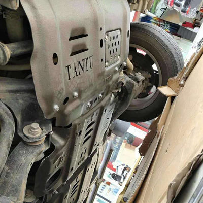 Cat Hitam 5.0mm Chassis Shield Plate untuk 2018-2019 Toyota Tundra Heavy-Duty Vehicle
