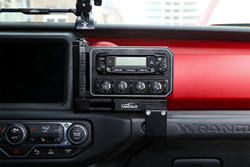 Jeep Wrangler Switch Panel dengan Aluminium Alloy Bracket dan Angle Adjustable Mounting