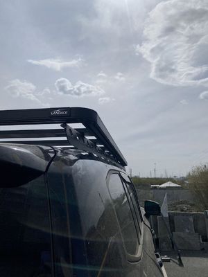 LC300 150*142*5 Rak atap datar Aluminium paduan Aksesoris eksterior untuk kendaraan 4X4