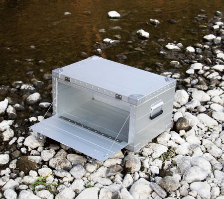 Kompak Dan Ringan Aluminium Camping Kitchen Box Dengan Penyimpanan yang Luas
