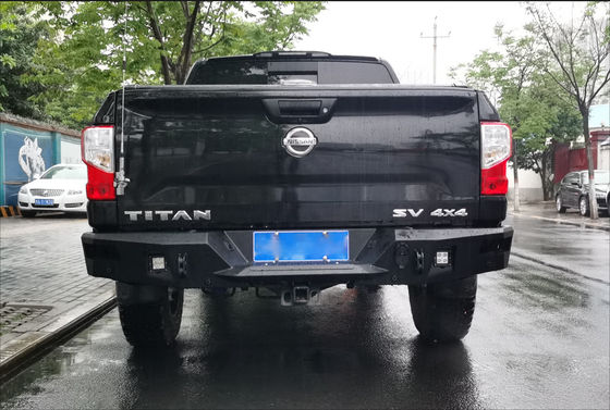 Cocok untuk Nissan Titan 4X4 Aksesoris Bumper Bagian Mobil Winch Bull Bar Bumper Mobil Depan