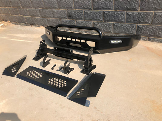 Volkswagen Amarok Auto Parts Steel Winch Bull Bar Front Bumper dengan Pengangkut Ban