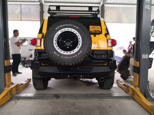 OEM Toyota FJ Cruiser Winch Bull Bar Bagian Depan Bumper Bagian Belakang Bumper dengan Pengangkut Ban Jerrycan