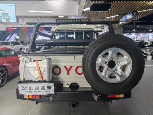 Toyota LC79 yang dilapisi bubuk Bumper Bumper belakang dengan winch Bumper depan dan ban carrier