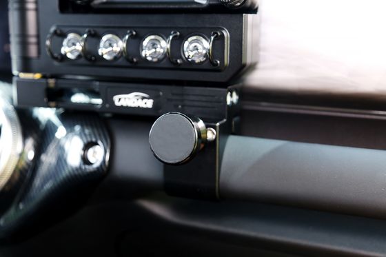 JEEP 2018- Tank 300 Kendaraan Off-road Pusat Konsol Stasiun Radio Bracket Switch Panel