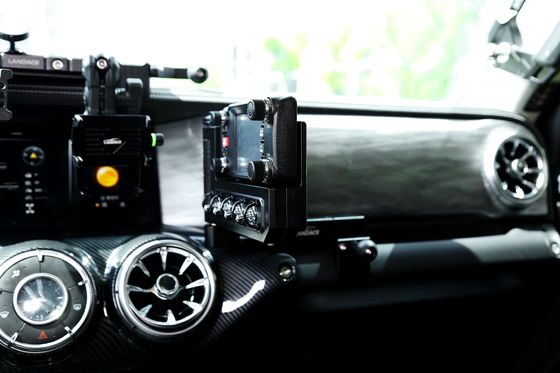 JEEP 2018- Tank 300 Kendaraan Off-road Pusat Konsol Stasiun Radio Bracket Switch Panel