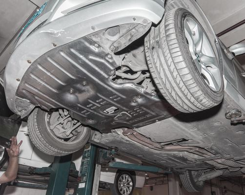 BMW Skid Plate Engine Guard Plate Penjualan langsung aksesori paduan mangan-aluminium