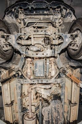 Mobil Model Toyota Prado LC120 3D Skid Plate untuk Tangki Bahan Bakar dan Transfer Case