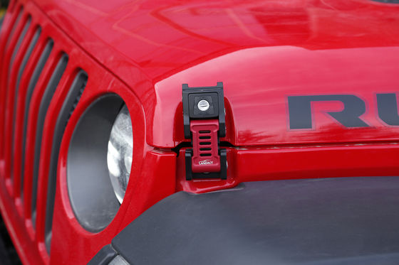Custom Hood Catches for Jeep Wrangler JK JL Net Weight 0.35kg/pc Proses CNC mesin