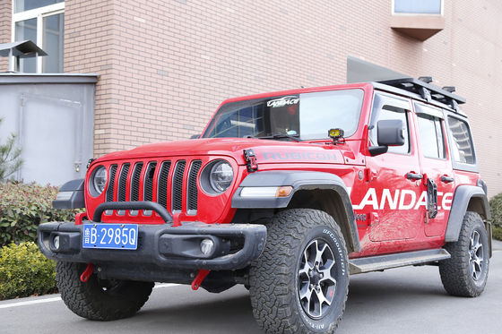 Tingkatkan Kinerja Off-Road Jeep Wrangler JK 07 Anda dengan Black Red Hood Latch Kit