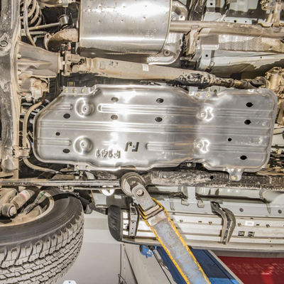Plat skid mobil asli yang cocok untuk FJ Cruiser di bawah penutup pelindung mesin