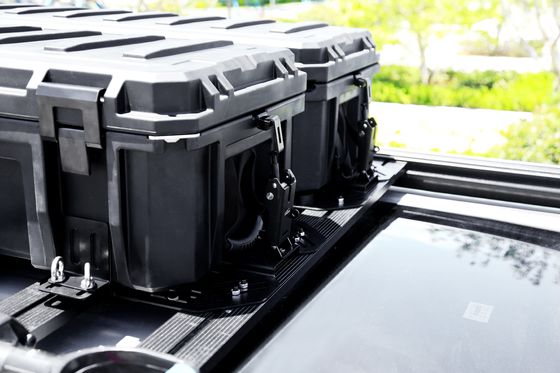 Bentuk persegi panjang 4WD 4x4 Aksesoris eksterior LLDPE Plastik Camping Storage Box untuk Rak Atap Mobil