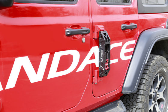 Pedal Kaki Mobil Lipat CNC Ukiran Customized 330*86*55mm Untuk Jeep Wrangler JL JK