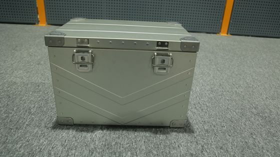 G.W 8.5kg Pola Geometrik Alloy Aluminium Mobil Camping Dapur Kotak penyimpanan Isolasi
