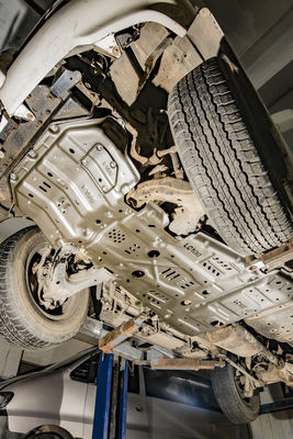 Mobil Fitting Toyota Grey Bagian bawah Penutup Mesin untuk Land Cruiser LC100 Shield Underbody