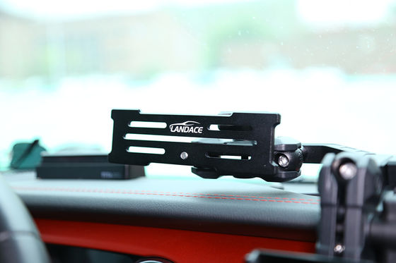 Jeep Wrangler JL Multifungsi Pusat Konsol Telepon Stand dengan 4 * 4 Aksesoris