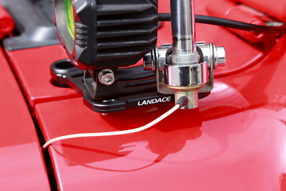 Instalasi Cepat dan Bebas Kerumitan A-Pillar Windshield Hood Mount Bracket untuk Jeep
